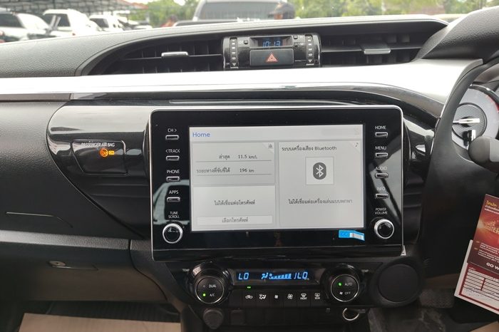 REVO PRE 2023 2.4 HIGHT AT DOUBLE CAB BLACK  9255 full