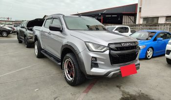 ISUZU 4WD 2020 3.0 AT DOUBLE CAB GREY  8829 full