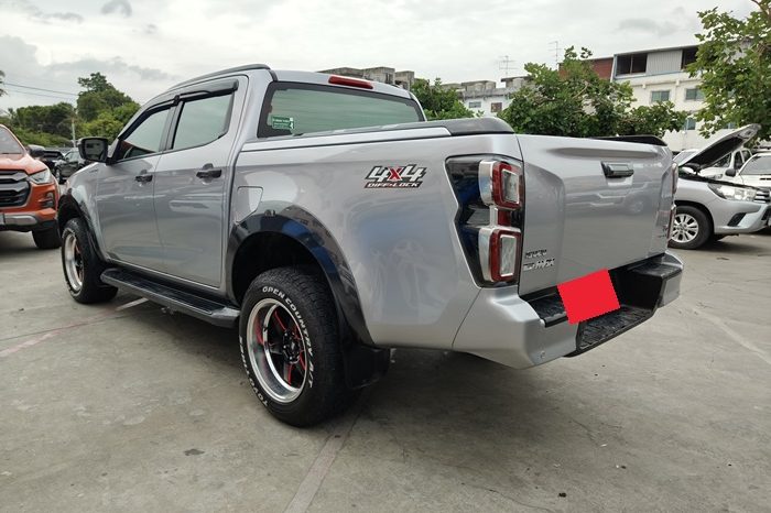 ISUZU 4WD 2020 3.0 AT DOUBLE CAB GREY  8829 full