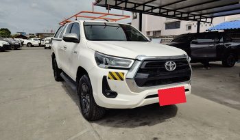 REVO 4WD 2022 2.4 MID MT SMART CAB WHITE  7163 full
