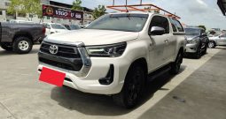REVO 4WD 2022 2.4 MID MT SMART CAB WHITE  7156