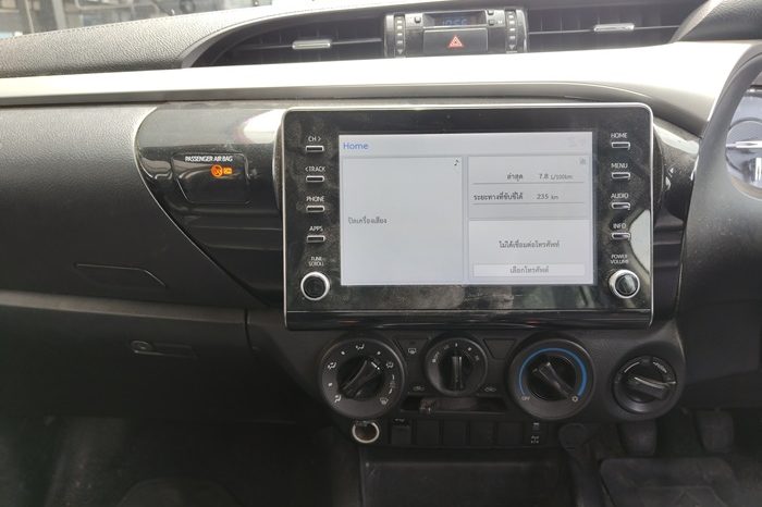 REVO 4WD 2022 2.4 MID MT SMART CAB WHITE  7156 full