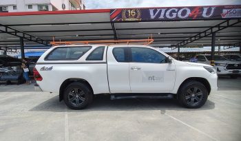 REVO 4WD 2022 2.4 MID MT SMART CAB WHITE  7161 full