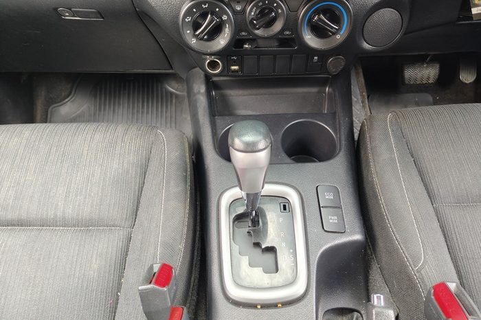 REVO PRE 2021 2.4 MID AT DOUBLE CAB BLUE  9356 full