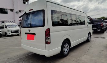 TOYOTA 2WD 2019 2.7 MT COMMUTER WHITE  9793 full
