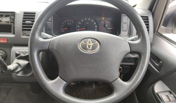 TOYOTA 2WD 2019 2.7 MT COMMUTER WHITE  9793 full
