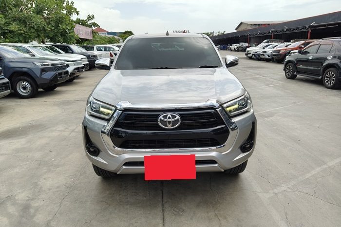 REVO PRE 2022 2.4 MID AT SAMRT CAB SILVER  4593 full