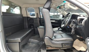 REVO PRE 2022 2.4 MID AT SAMRT CAB SILVER  4593 full