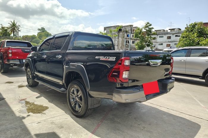 REVO PRE 2022 2.4 ENTRY AT DOUBLE CAB BLACK  2073 full