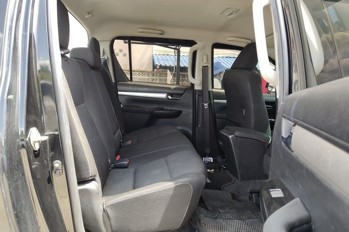 REVO PRE 2022 2.4 ENTRY AT DOUBLE CAB BLACK  2073 full