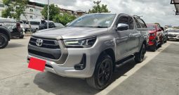 REVO PRE 2021 2.4 MID AT SAMRT CAB SILVER  9579