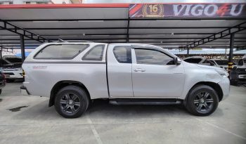 REVO PRE 2021 2.4 MID AT SAMRT CAB SILVER  9579 full
