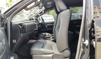 REVO PRE 2022 2.4 HIGHT AT DOUBLE CAB BLACK  6116 full
