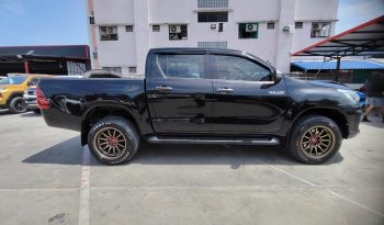 REVO PRE 2019 2.4E AT DOUBLE CAB BLACK  5421 full
