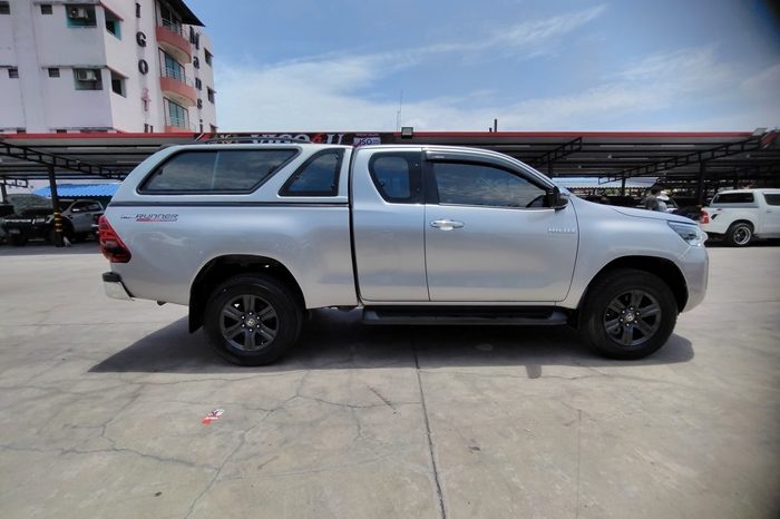 REVO PRE 2021 2.4 MID AT SAMRT CAB SILVER  9578 full