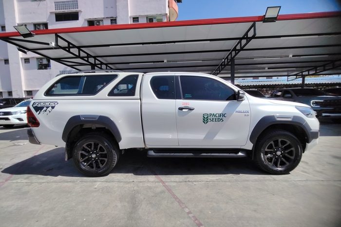 ROCCO 4WD 2022 2.8 HIGTH AT DOUBLE CAB WHITE  2159 full