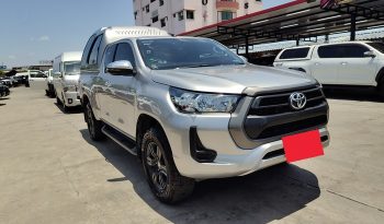 REVO PRE 2021 2.4 ENTRY AT SMART CAB SILVER  3941 full