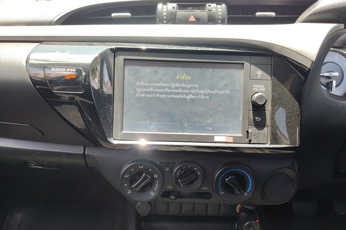 REVO PRE 2021 2.4 ENTRY AT SMART CAB SILVER  3941 full