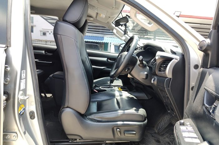 REVO 4WD 2021 2.8 HIGHT AT DOUBLE CAB SILVER  3827 full