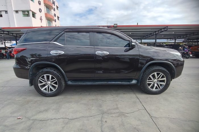 TOYOTA 4WD 2016 2.8V AT FORTUNER BROWN  8005 full
