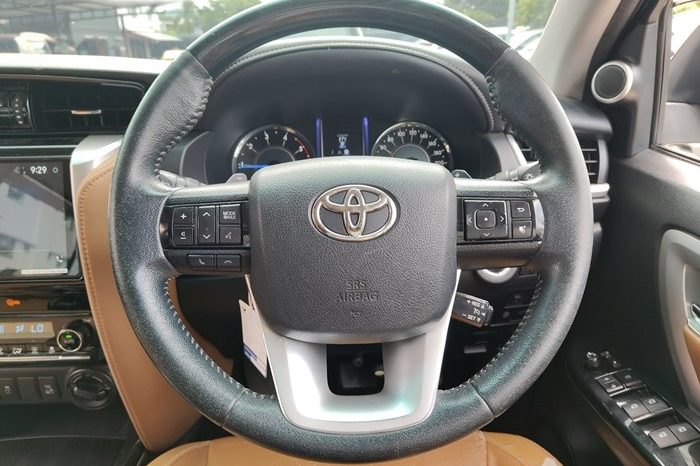 TOYOTA 4WD 2016 2.8V AT FORTUNER BROWN  8005 full