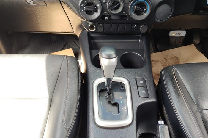REVO PRE 2022 2.4 MID AT SAMRT CAB SILVER  9467 full