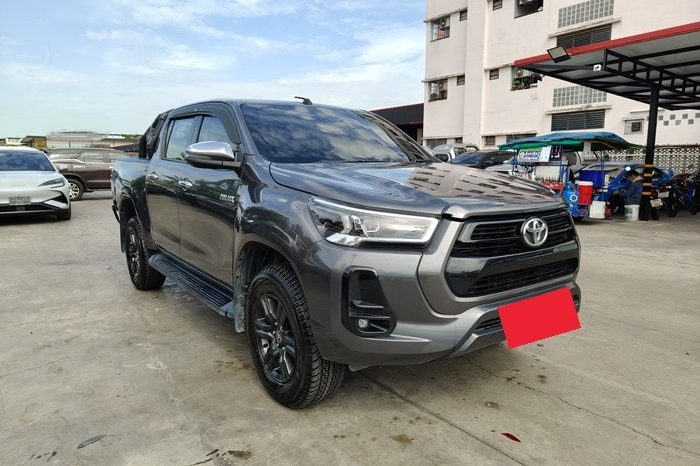 REVO PRE 2022 2.4 ENTRY AT DOUBLE CAB DARK GREY 6646 full