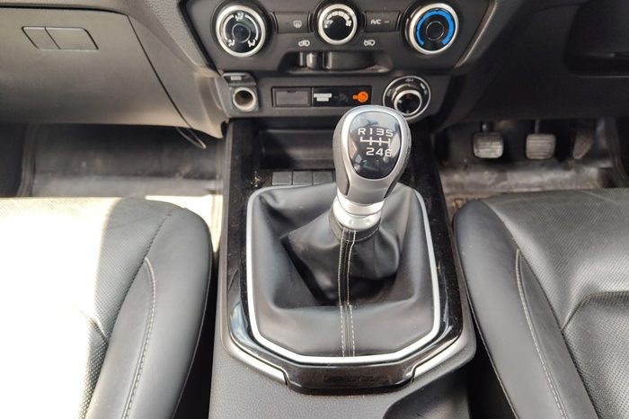 ISUZU 4WD 2020 3.0 MT DOUBLE CAB SILVER  5512 full