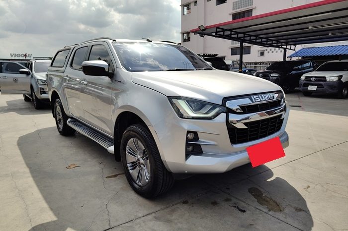 ISUZU 4WD 2021 3.0 MT DOUBLE CAB SILVER  7371 full