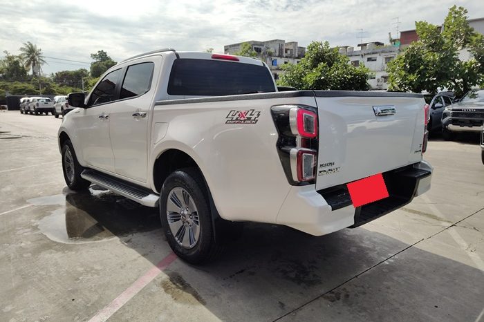 ISUZU 4WD 2020 3.0 MT DOUBLE CAB WHITE  3450 full