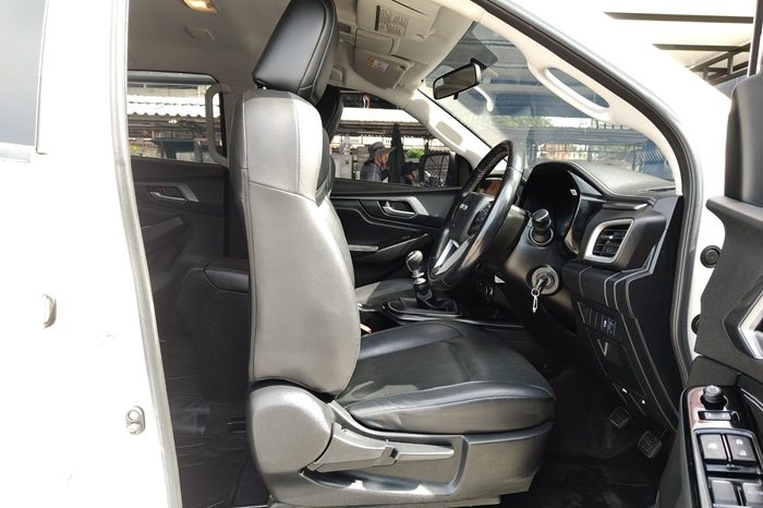 ISUZU 4WD 2020 3.0 MT DOUBLE CAB WHITE  3450 full