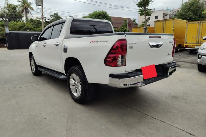 REVO PRE 2018 2.4E AT DOUBLE CAB WHITE 7649 full