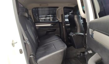 REVO PRE 2018 2.4E AT DOUBLE CAB WHITE 7649 full