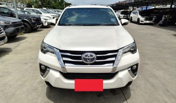 TOYOTA 2WD 2017 2.4V AT FORTUNER WHITE  7114 full