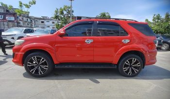 TOYOTA 2WD 2014 2.7V AT FORTUNER RED  420 full