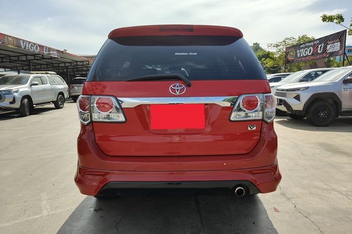 TOYOTA 2WD 2014 2.7V AT FORTUNER RED  420 full