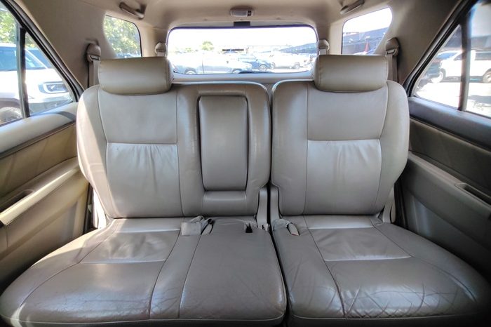 TOYOTA 2WD 2014 2.7V AT FORTUNER RED  420 full