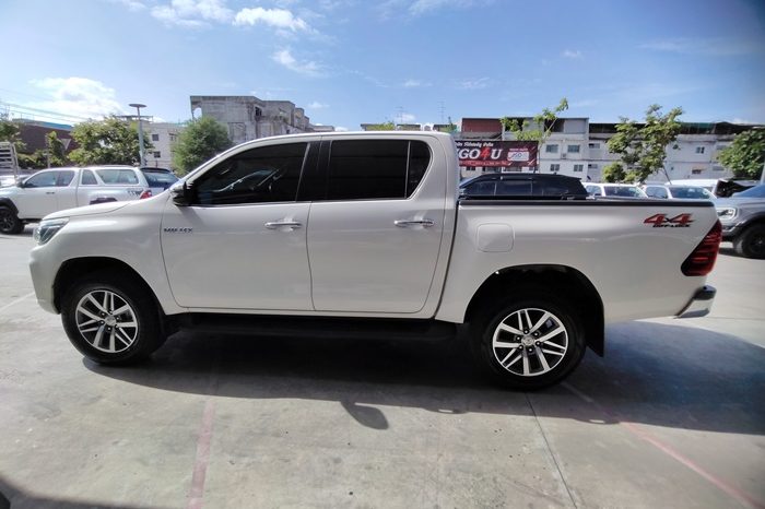 REVO 4WD 2021 2.4E MT DOUBLE CAB WHITE  2116 full