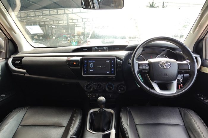 REVO 4WD 2021 2.4E MT DOUBLE CAB WHITE  2116 full