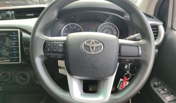 REVO PRE 2017 2.4E AT DOUBLE CAB SILVER 7300 full