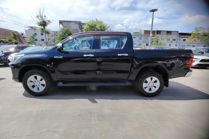 REVO PRE 2018 2.4E AT DOUBLE CAB BLACK  1556 full