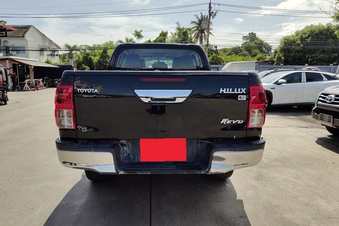REVO PRE 2018 2.4E AT DOUBLE CAB BLACK  1556 full