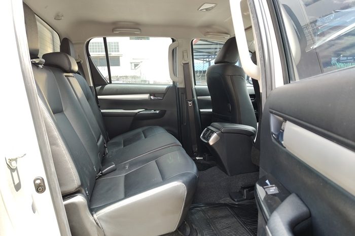 REVO 4WD 2021 2.8 HIGHT AT DOUBLE CAB SILVER  2920 full
