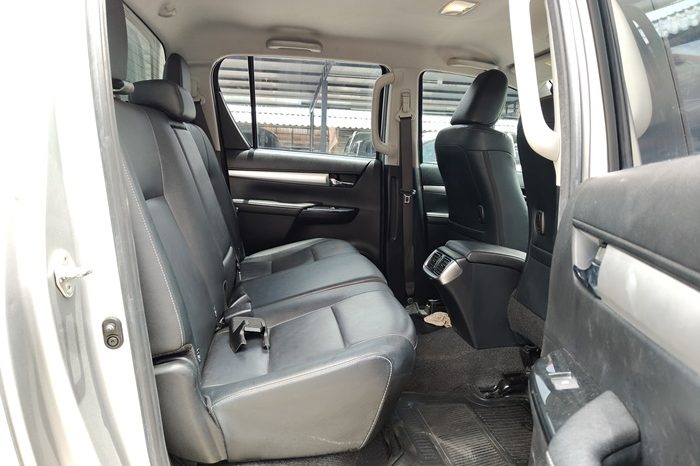 REVO 4WD 2021 2.8 HIGHT AT DOUBLE CAB SILVER  3823 full