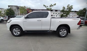 REVO PRE 2016 2.4J MT SMART CAB WHITE  8075 full