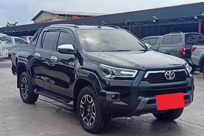 REVO PRE 2022 2.4 MID AT DOUBLE CAB BLACK  5825 full