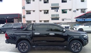 REVO PRE 2022 2.4 MID AT DOUBLE CAB BLACK  5825 full
