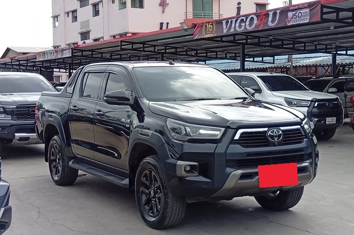 ROCCO 4WD 2022 2.8 HIGHT AT DOUBLE CAB BLACK  4736 full