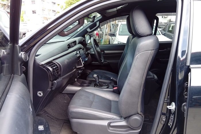 ROCCO 4WD 2022 2.8 HIGHT AT DOUBLE CAB BLACK  4736 full