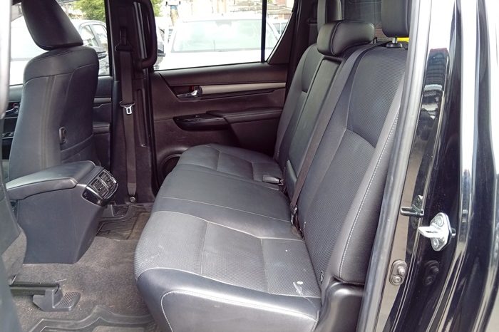 ROCCO 4WD 2022 2.8 HIGHT AT DOUBLE CAB BLACK  4736 full